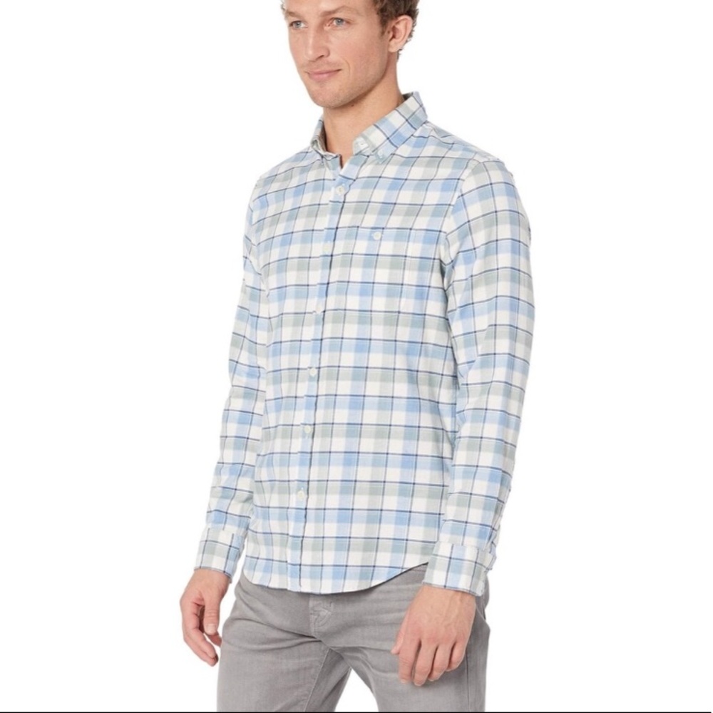 Vineyard Vines Men’s Long Sleeve Dress Shirt
